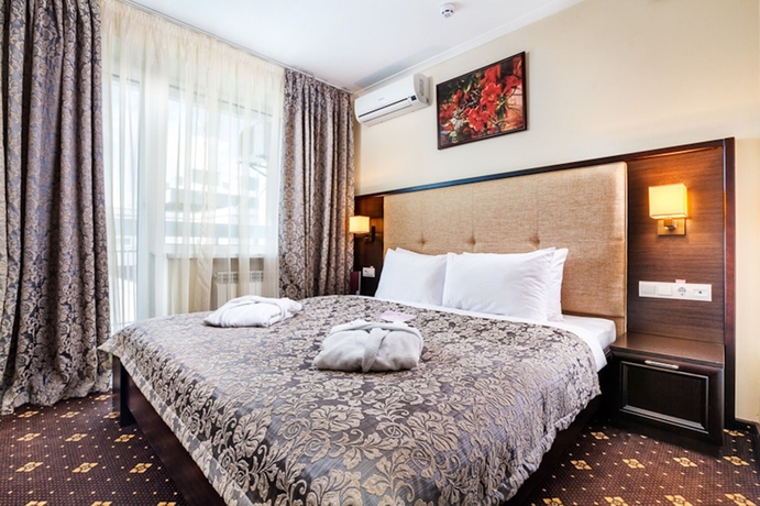 Imagen de la habitación del Hotel Bratislava, Kiev. Foto 9