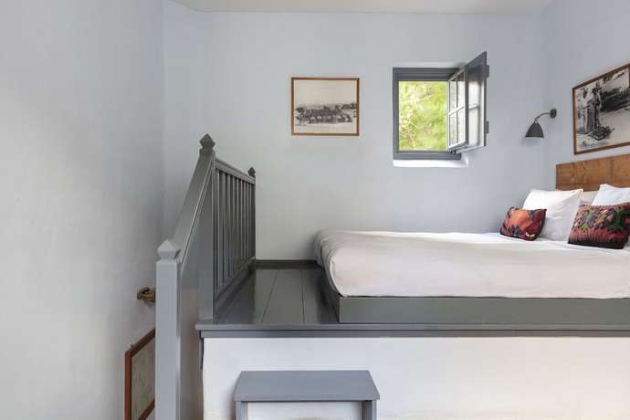 Imagen de la habitación del Hotel Bratsera Hydra. Foto 15