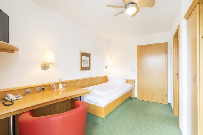 Imagen de la habitación del Hotel Brauerei Gasthof Höhn. Foto 17