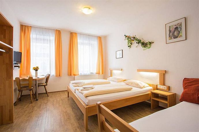 Imagen de la habitación del Hotel Brauereigasthof Bräustüberl. Foto 7