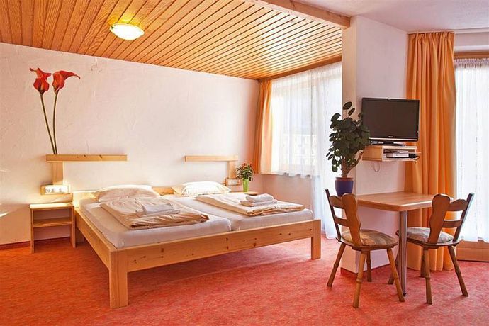 Imagen de la habitación del Hotel Brauereigasthof Bräustüberl. Foto 12