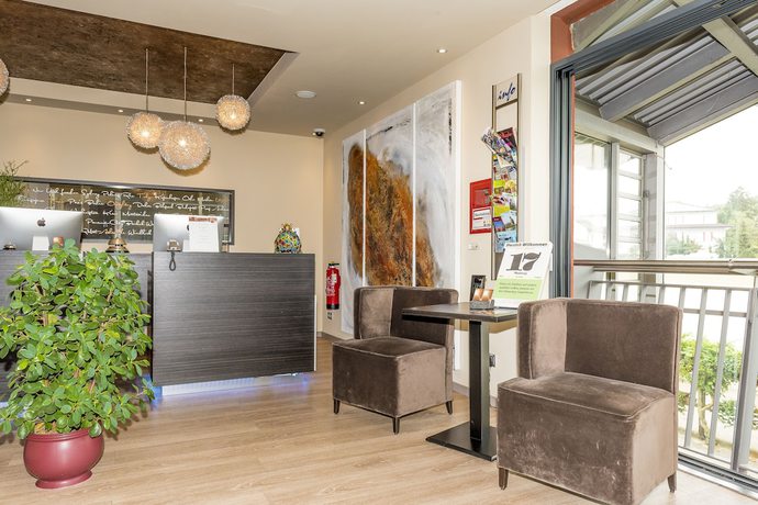 Imagen de los interiores del Hotel Braun. Foto 18