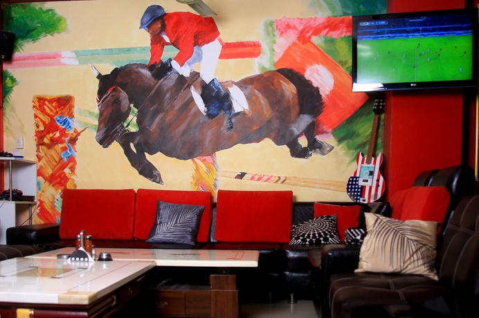 Imagen de los interiores del Hotel Brave Lion. Foto 16