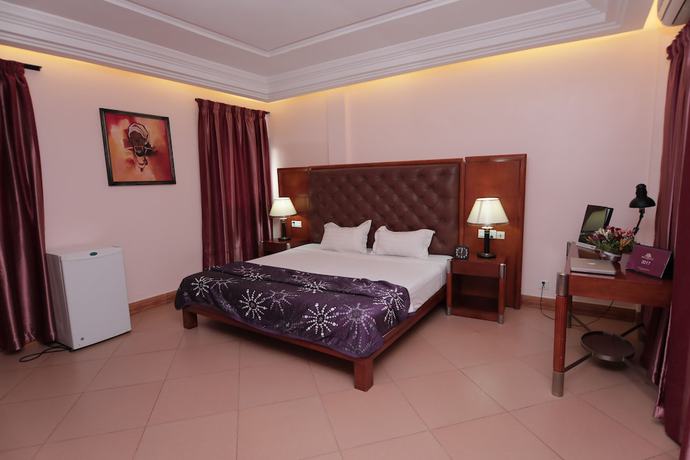 Imagen de la habitación del Hotel Bravia Ecos. Foto 9