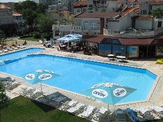 Imagen de los interiores del Hotel Bravo Apartments. Foto 4