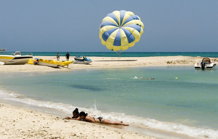 Imagen de los exteriores del Hotel Bravo Djerba. Foto 5