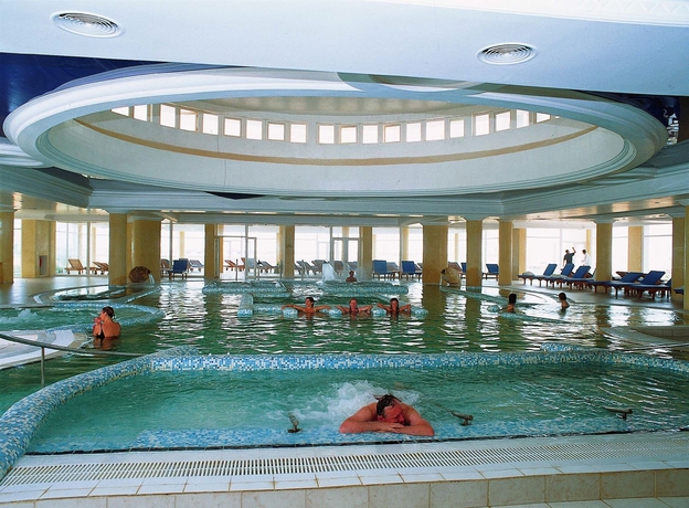 Imagen de la piscina del Hotel Bravo Djerba. Foto 12