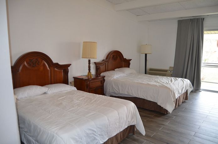 Imagen de la habitación del Hotel Bravo Inn Greensboro. Foto 7