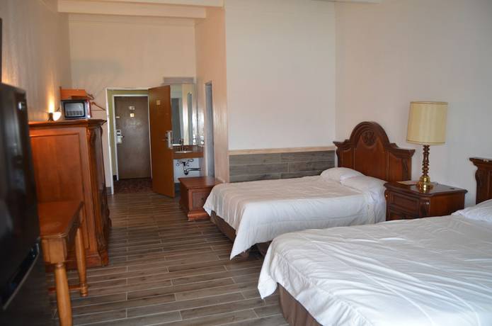 Imagen de la habitación del Hotel Bravo Inn Greensboro. Foto 11