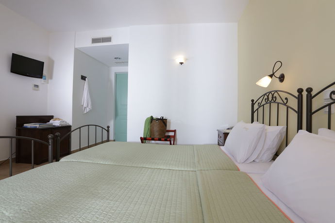 Imagen de la habitación del Hotel Brazzera. Foto 8