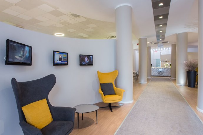 Imagen de los interiores del Hotel Break. Foto 15