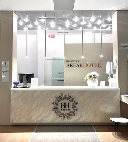 Imagen de los interiores del Hotel Break. Foto 17