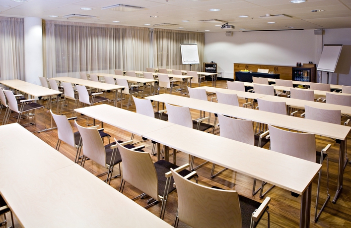 Imagen de los interiores del Hotel Break Sokos Flamingo. Foto 11