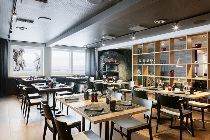 Imagen del bar/restaurante del Hotel Break Sokos Koli. Foto 5