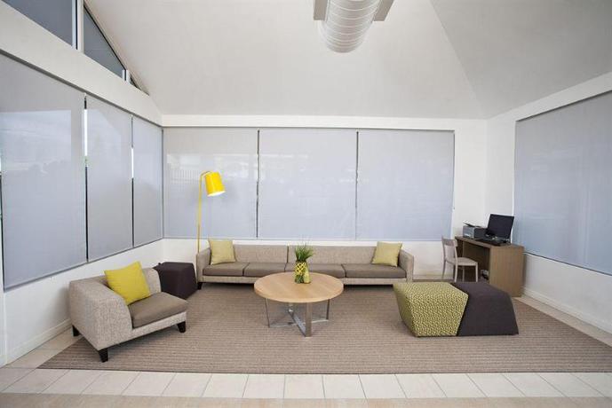 Imagen de los interiores del Hotel BreakFree Alexandra Beach Resort. Foto 16