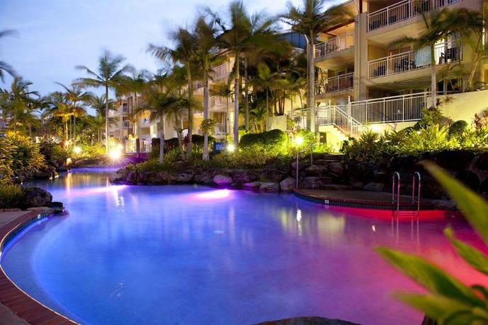 Imagen de la piscina del Hotel BreakFree Alexandra Beach Resort. Foto 18