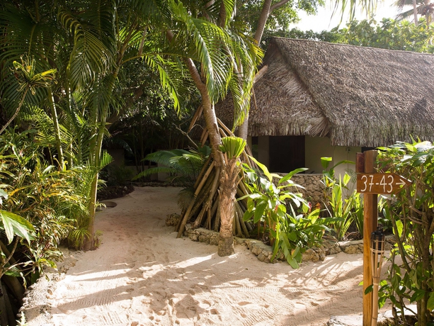 Imagen de los exteriores del Hotel Breakas Beach Resort - Adults Only. Foto 11