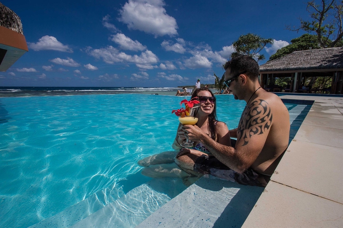 Imagen de la piscina del Hotel Breakas Beach Resort - Adults Only. Foto 15