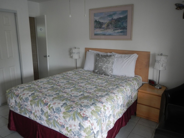 Imagen de la habitación del Hotel Breakaway Inn. Foto 18