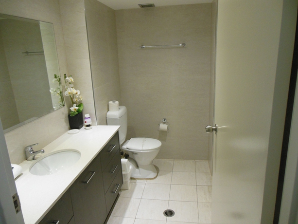 Imagen de la habitación del Hotel Breakers North Absolute Beachfront Apartments. Foto 6