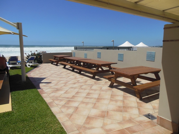Imagen de los exteriores del Hotel Breakers North Absolute Beachfront Apartments. Foto 12