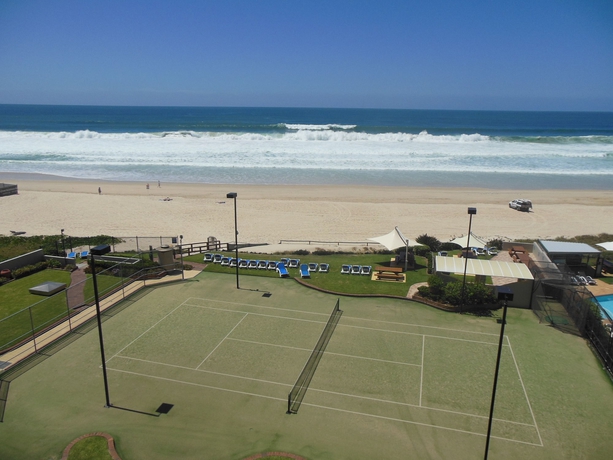 Imagen general del Hotel Breakers North Absolute Beachfront Apartments. Foto 4