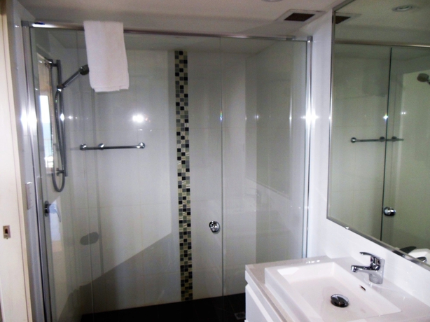 Imagen de la habitación del Hotel Breakers North Absolute Beachfront Apartments. Foto 10