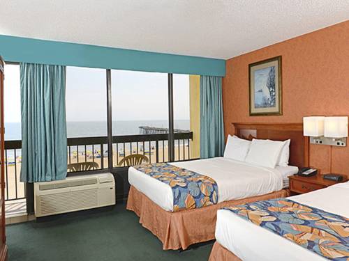 Imagen de la habitación del Hotel Breakers Resort Inn. Foto 7
