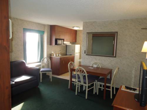 Imagen de la habitación del Hotel Breakers Resort Inn. Foto 10