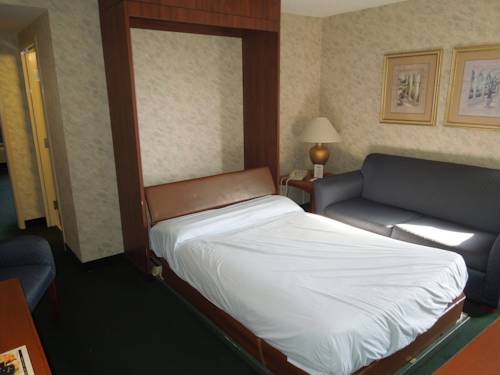 Imagen de la habitación del Hotel Breakers Resort Inn. Foto 15