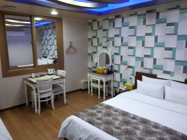 Imagen general del Hotel Breakfast at Tiffany\'s Motel. Foto 4
