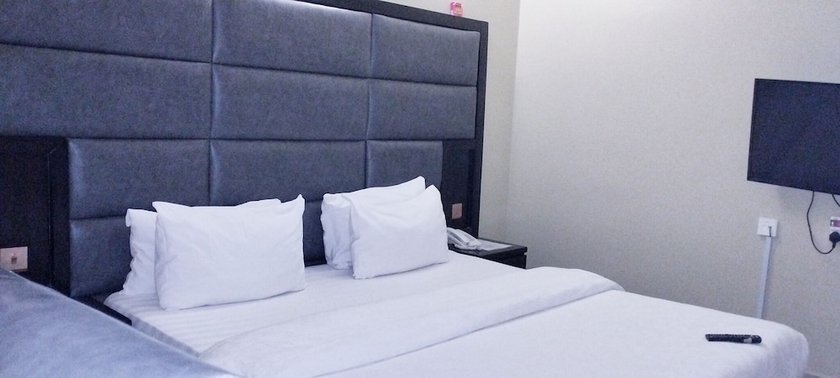 Imagen de la habitación del Hotel Breakfort and Suites. Foto 11