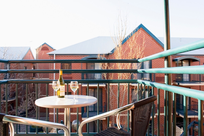 Imagen de los exteriores del Hotel Breakfree Adelaide. Foto 10