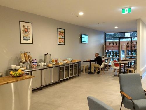 Imagen del bar/restaurante del Hotel Breakfree On Broadway Sydney. Foto 1