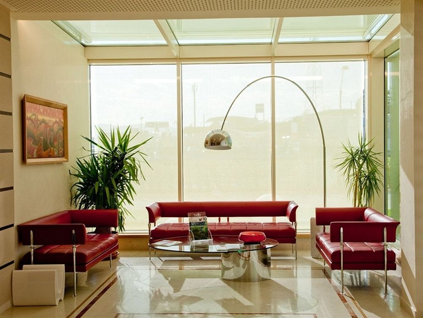 Imagen de los interiores del Hotel Breaking Business. Foto 9