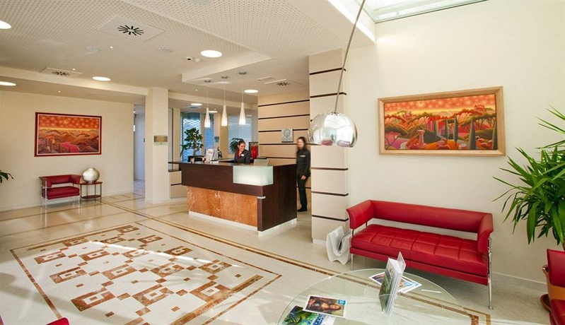 Imagen de los interiores del Hotel Breaking Business. Foto 10