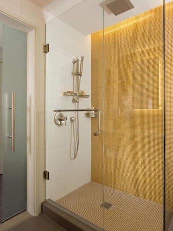 Imagen de la habitación del Hotel Breakwater South Beach. Foto 7