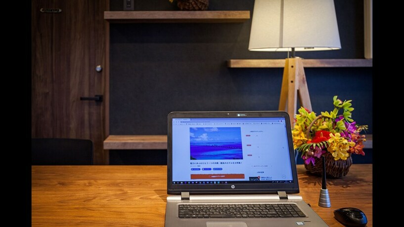 Imagen de los interiores del Hotel Breaky. Foto 29