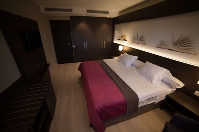 Imagen de la habitación del Hotel Brea's. Foto 8