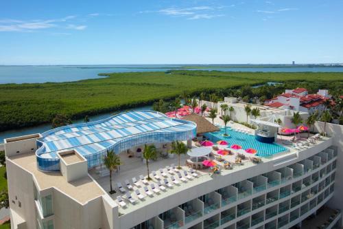 Imagen general del Hotel Breathless Cancun Soul Resort and Spa - Adults Only - All Inclusive. Foto 3