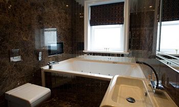 Imagen de la habitación del Hotel Breck Apartments. Foto 9