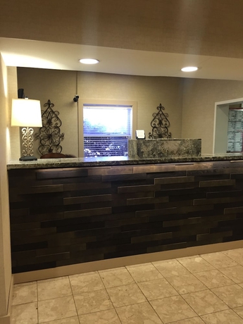 Imagen de los interiores del Hotel Breckinridge Inn. Foto 11