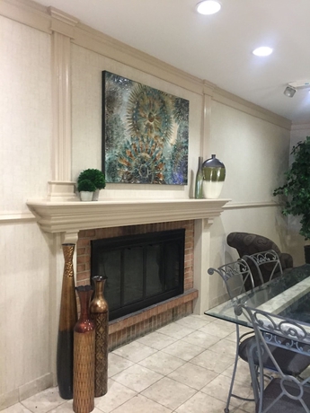 Imagen de los interiores del Hotel Breckinridge Inn. Foto 13