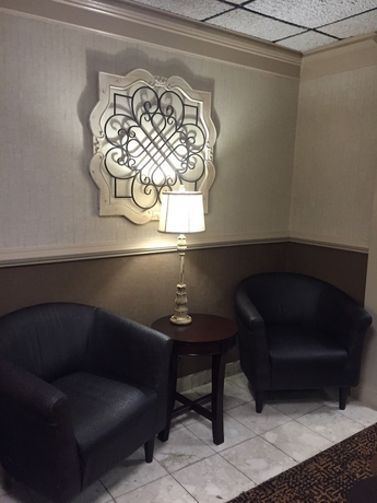 Imagen de los interiores del Hotel Breckinridge Inn. Foto 16