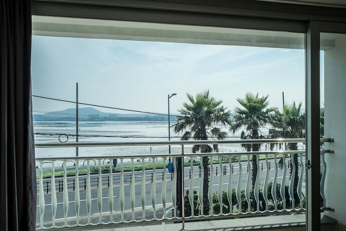 Imagen general del Hotel Breeze Bay. Foto 5