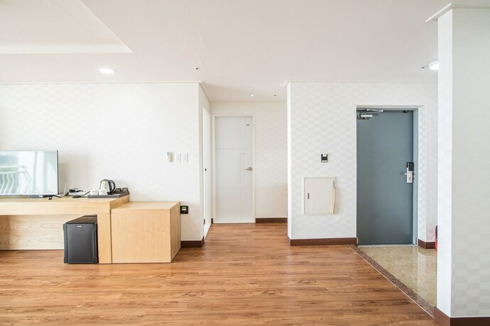 Imagen de la habitación del Hotel Breeze Bay. Foto 23