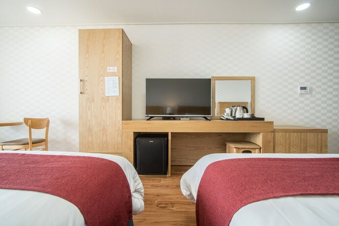 Imagen de la habitación del Hotel Breeze Bay. Foto 28