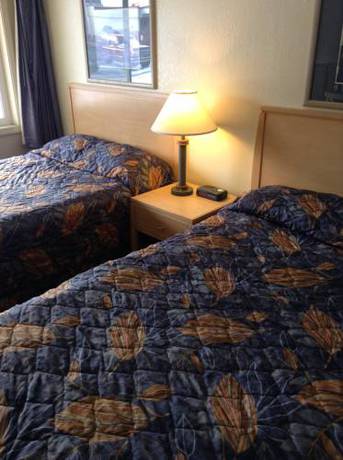 Imagen de la habitación del Hotel Breeze Inn. Foto 3