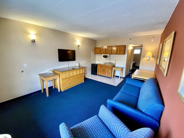 Imagen de la habitación del Hotel Breeze Inn and Suites. Foto 4
