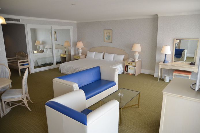 Imagen de los exteriores del Hotel Breezebay Marina. Foto 12